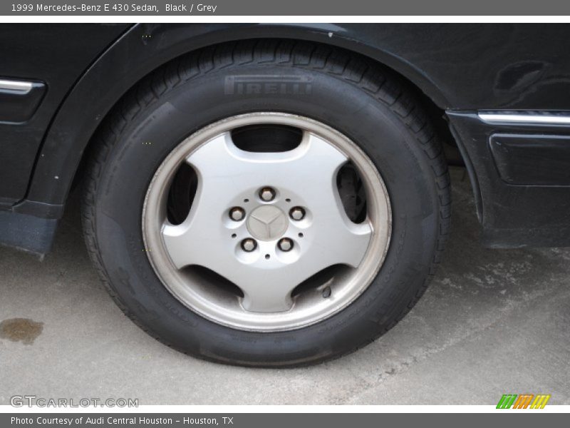 Black / Grey 1999 Mercedes-Benz E 430 Sedan