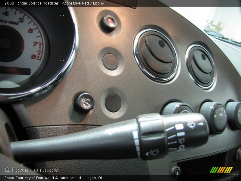 Aggressive Red / Ebony 2008 Pontiac Solstice Roadster