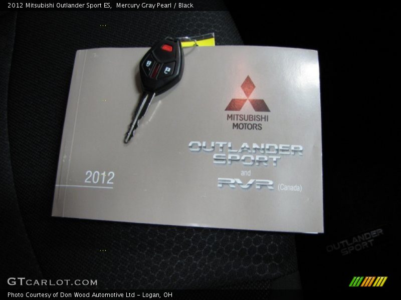 Mercury Gray Pearl / Black 2012 Mitsubishi Outlander Sport ES