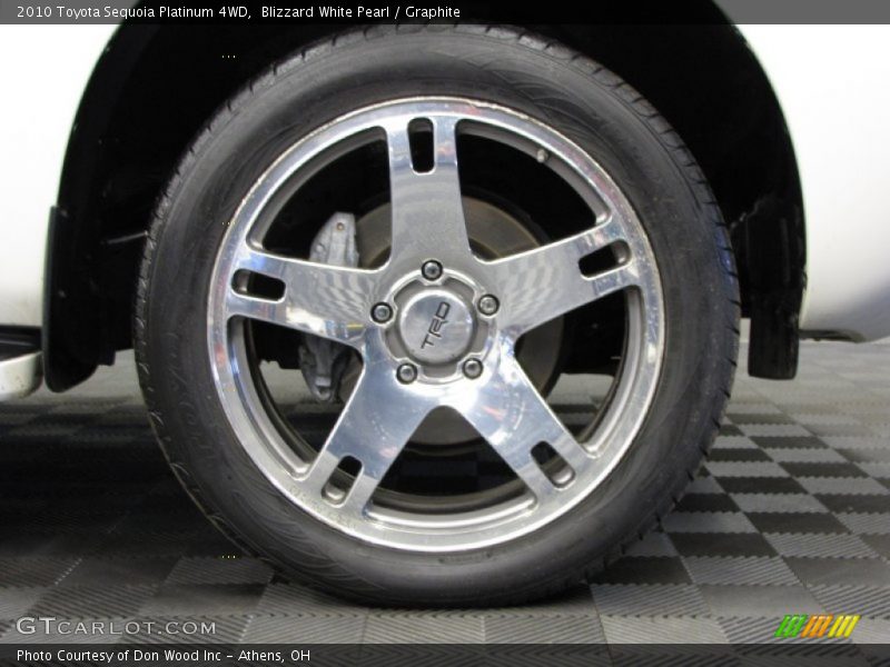 Blizzard White Pearl / Graphite 2010 Toyota Sequoia Platinum 4WD