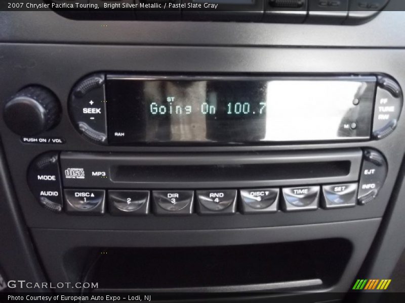 Bright Silver Metallic / Pastel Slate Gray 2007 Chrysler Pacifica Touring