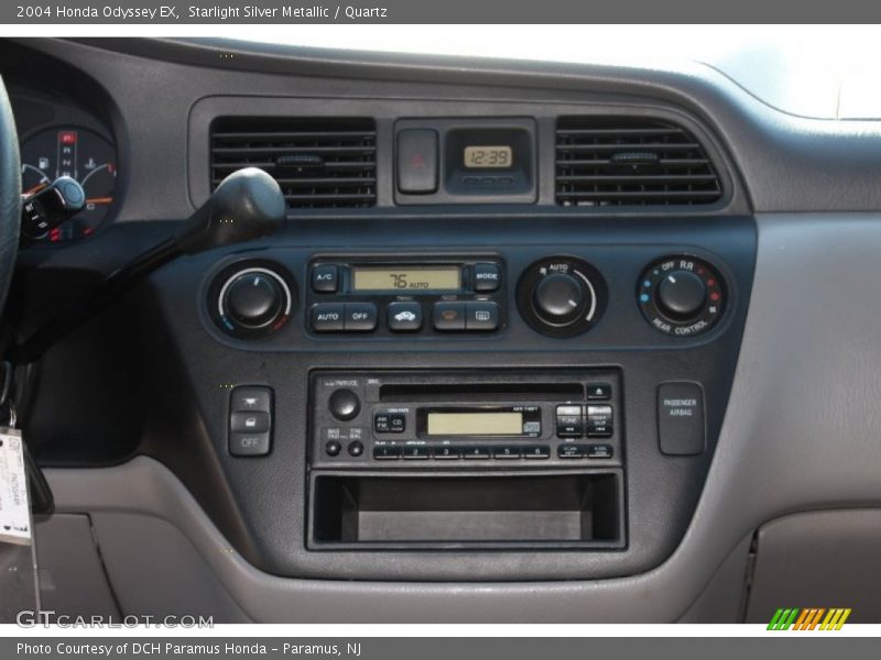 Starlight Silver Metallic / Quartz 2004 Honda Odyssey EX