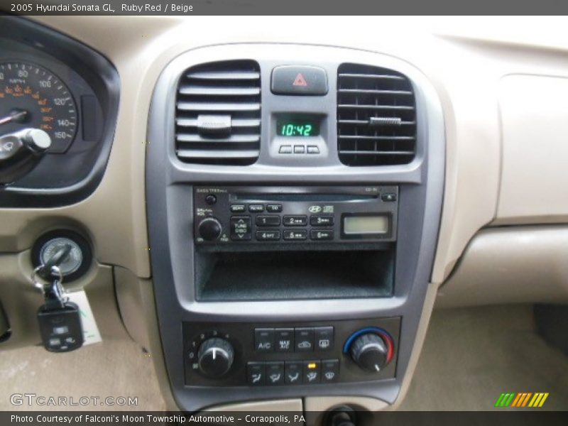 Ruby Red / Beige 2005 Hyundai Sonata GL