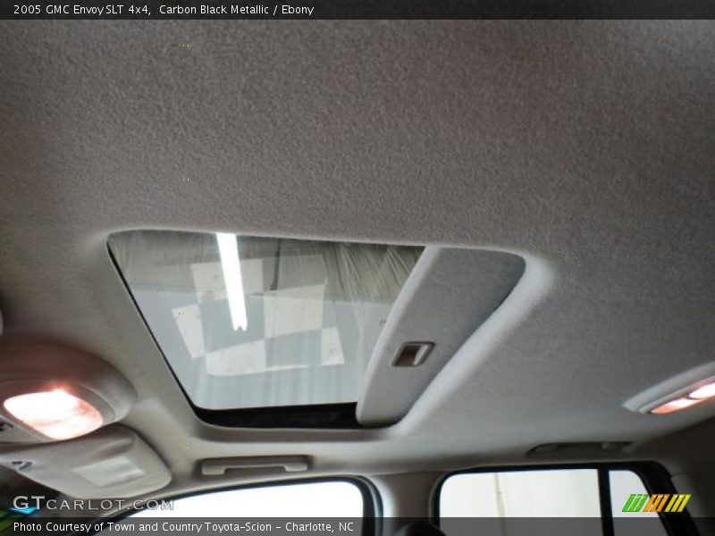 Carbon Black Metallic / Ebony 2005 GMC Envoy SLT 4x4