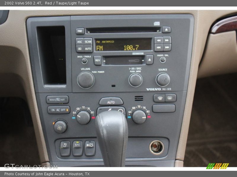 Controls of 2002 S60 2.4T