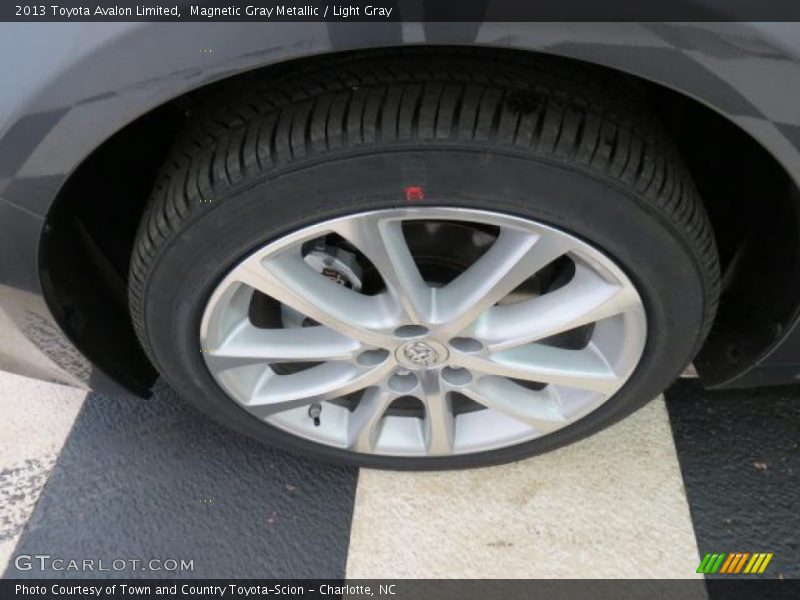 Magnetic Gray Metallic / Light Gray 2013 Toyota Avalon Limited