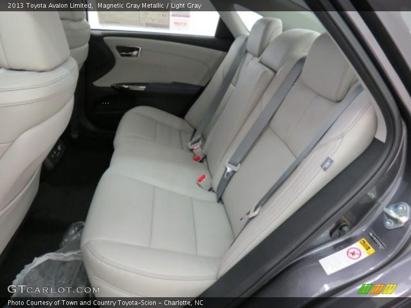 Magnetic Gray Metallic / Light Gray 2013 Toyota Avalon Limited