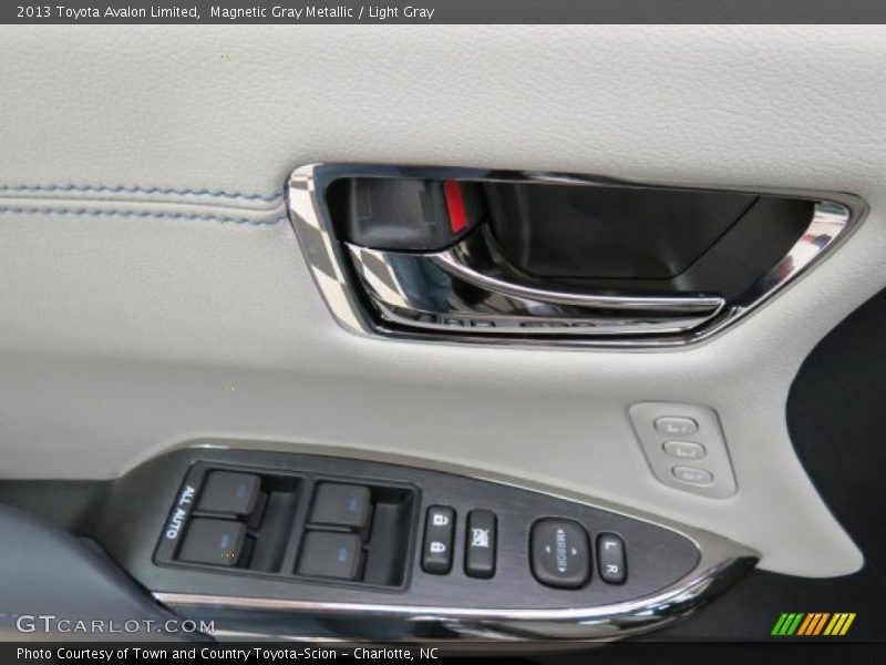 Magnetic Gray Metallic / Light Gray 2013 Toyota Avalon Limited