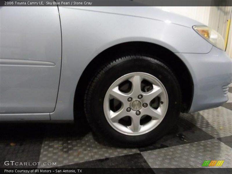Sky Blue Pearl / Stone Gray 2006 Toyota Camry LE