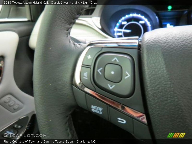 Classic Silver Metallic / Light Gray 2013 Toyota Avalon Hybrid XLE