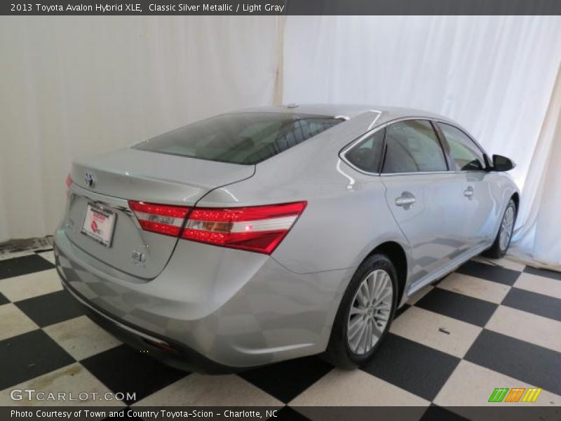 Classic Silver Metallic / Light Gray 2013 Toyota Avalon Hybrid XLE