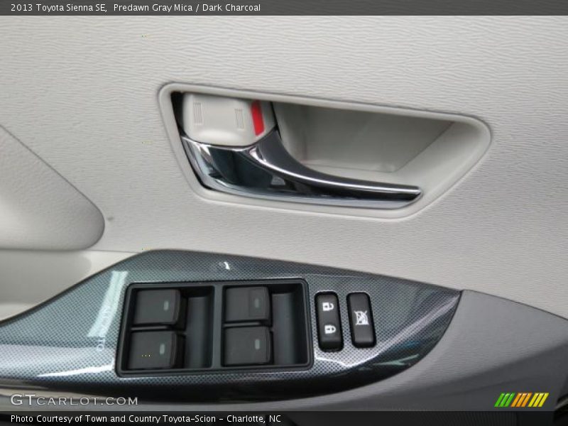 Controls of 2013 Sienna SE