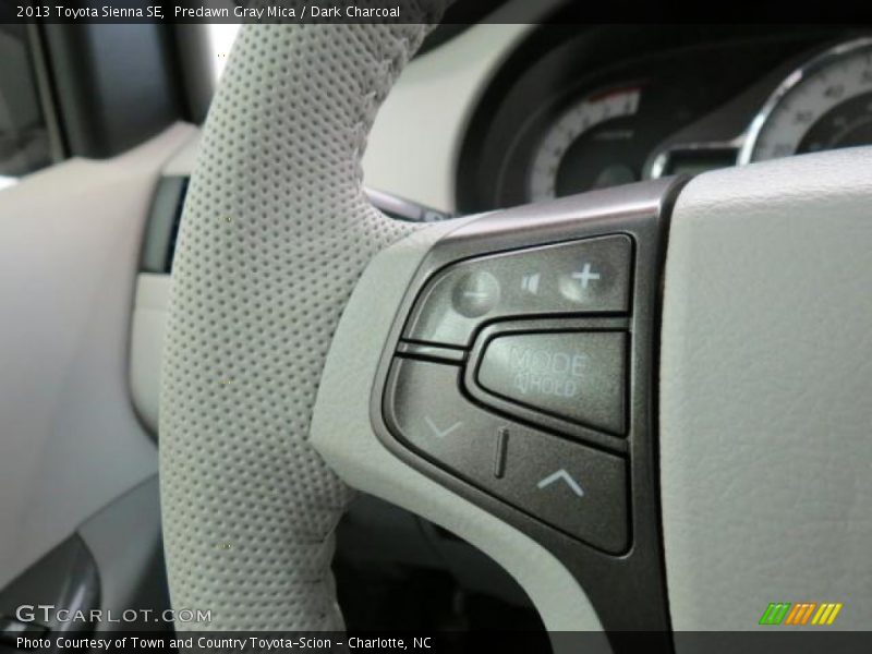 Controls of 2013 Sienna SE
