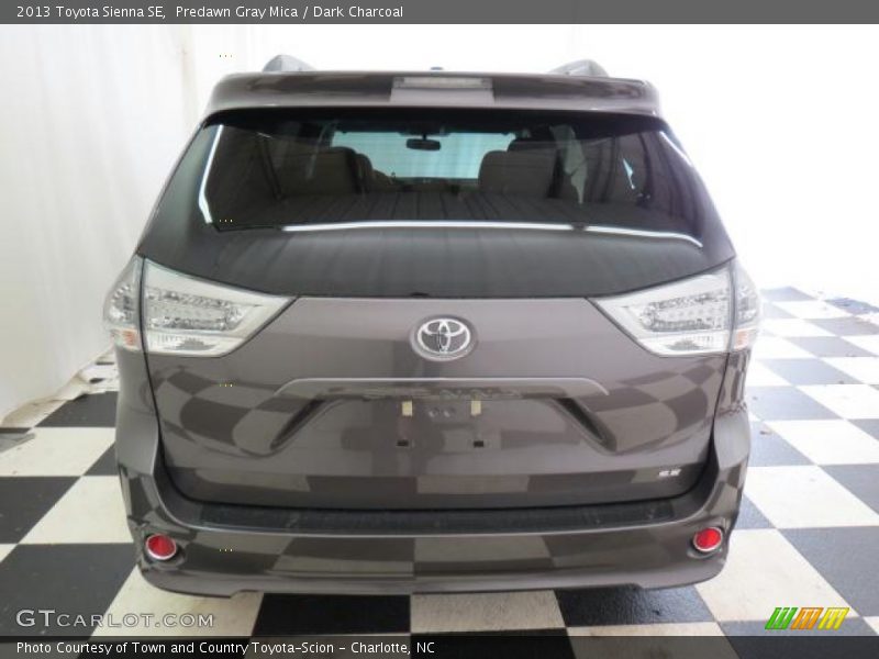 Predawn Gray Mica / Dark Charcoal 2013 Toyota Sienna SE