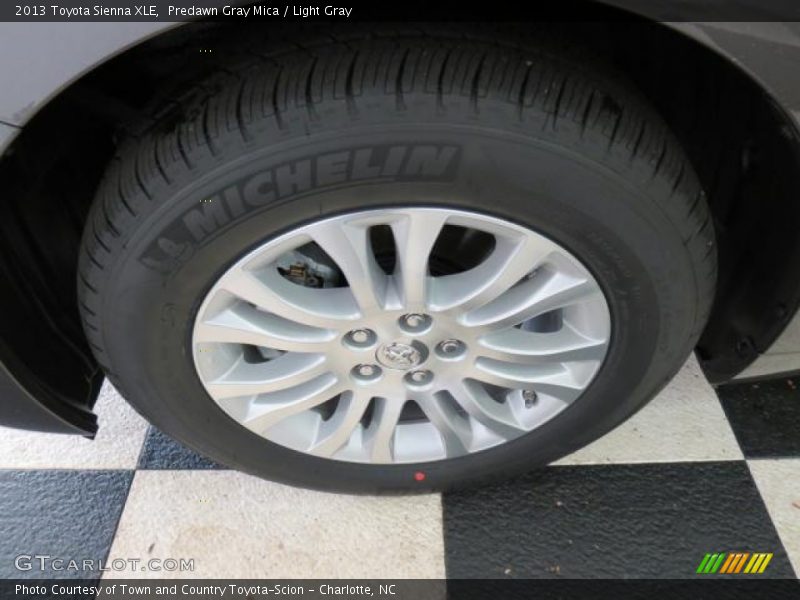 Predawn Gray Mica / Light Gray 2013 Toyota Sienna XLE