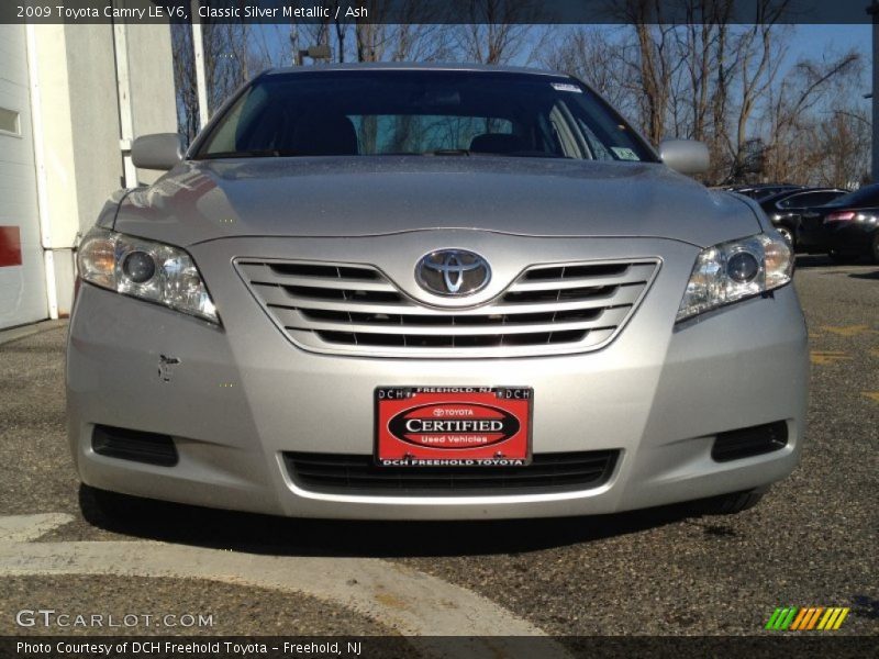 Classic Silver Metallic / Ash 2009 Toyota Camry LE V6