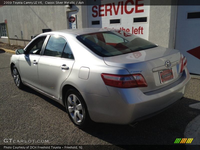 Classic Silver Metallic / Ash 2009 Toyota Camry LE V6
