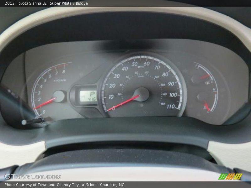 Super White / Bisque 2013 Toyota Sienna LE