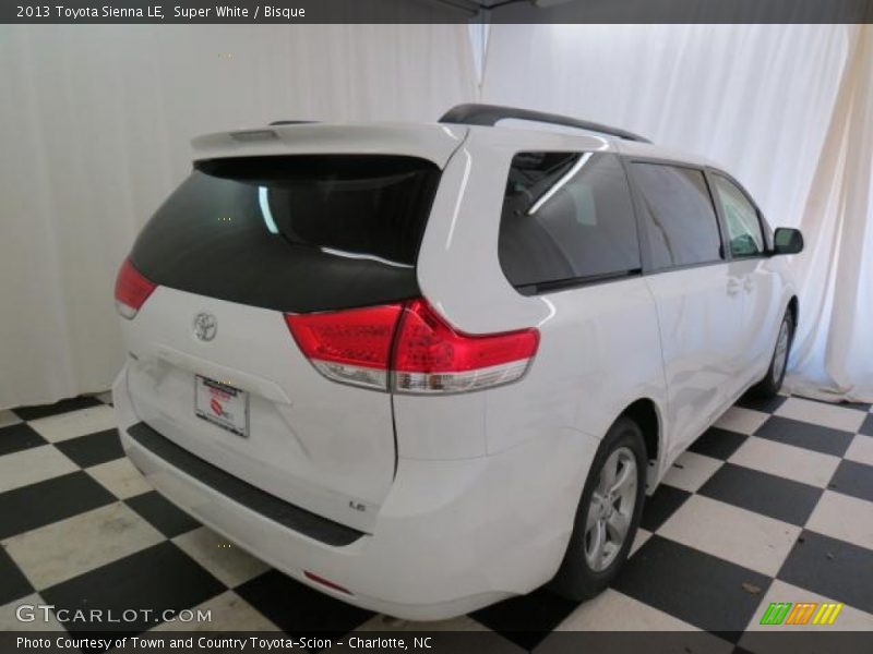 Super White / Bisque 2013 Toyota Sienna LE