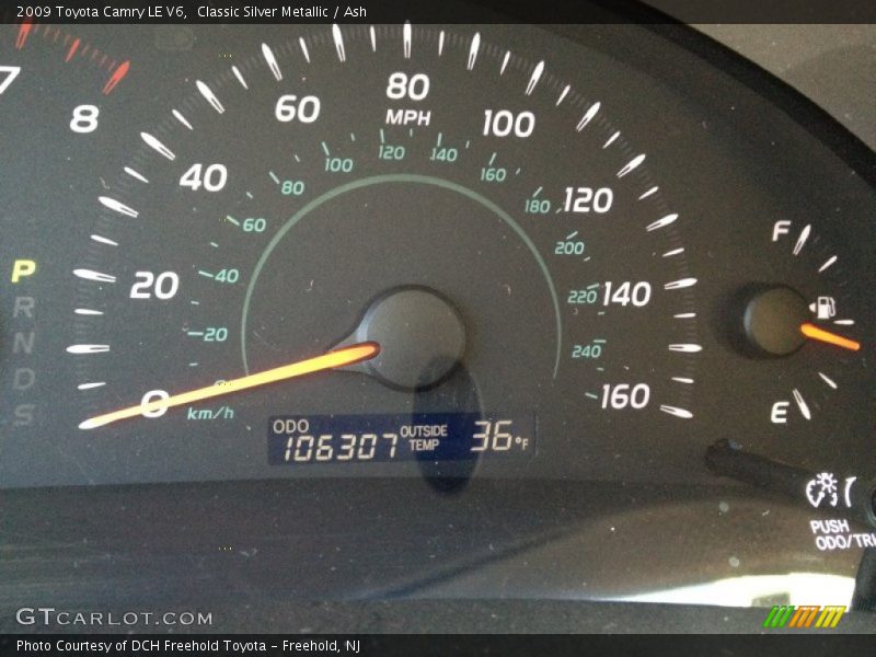 Classic Silver Metallic / Ash 2009 Toyota Camry LE V6
