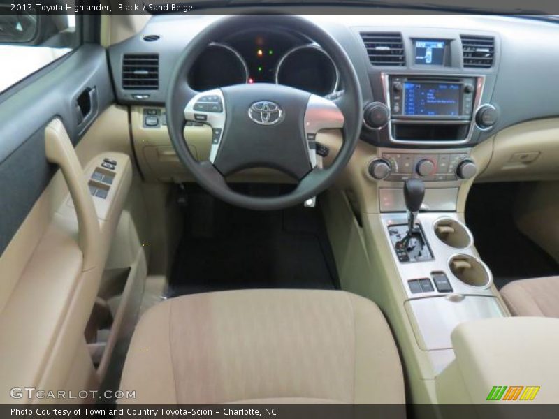 Black / Sand Beige 2013 Toyota Highlander