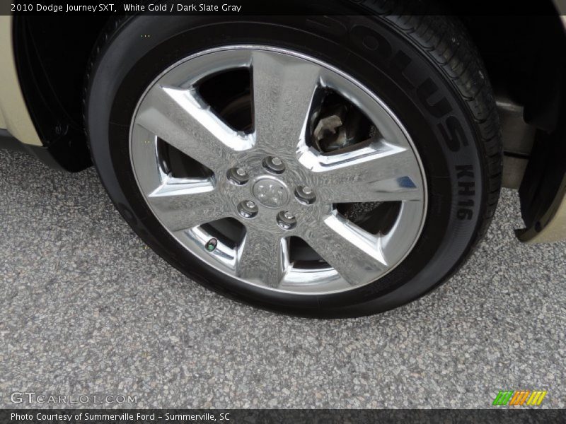  2010 Journey SXT Wheel