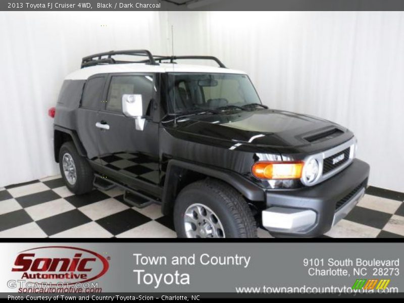 Black / Dark Charcoal 2013 Toyota FJ Cruiser 4WD