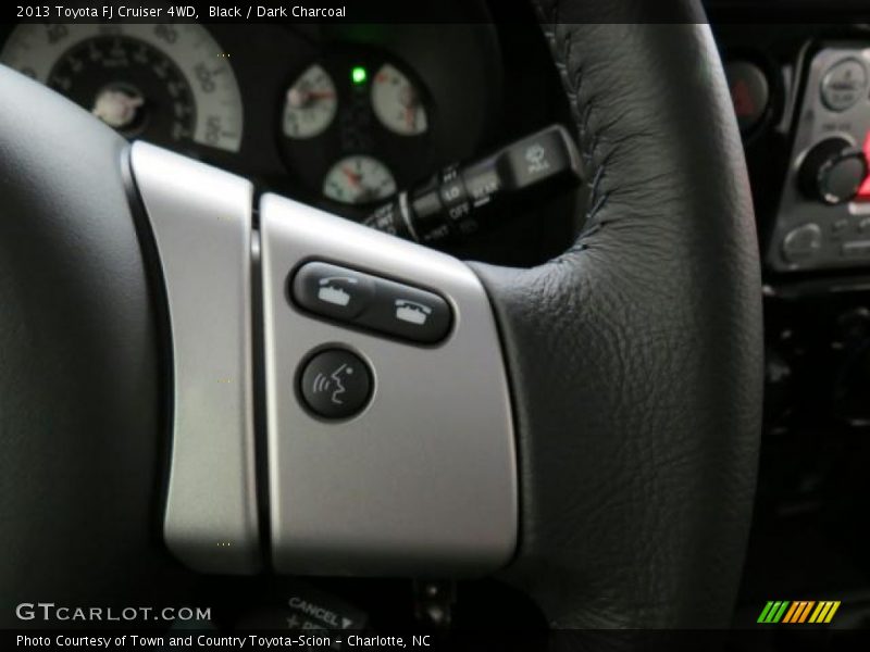 Black / Dark Charcoal 2013 Toyota FJ Cruiser 4WD