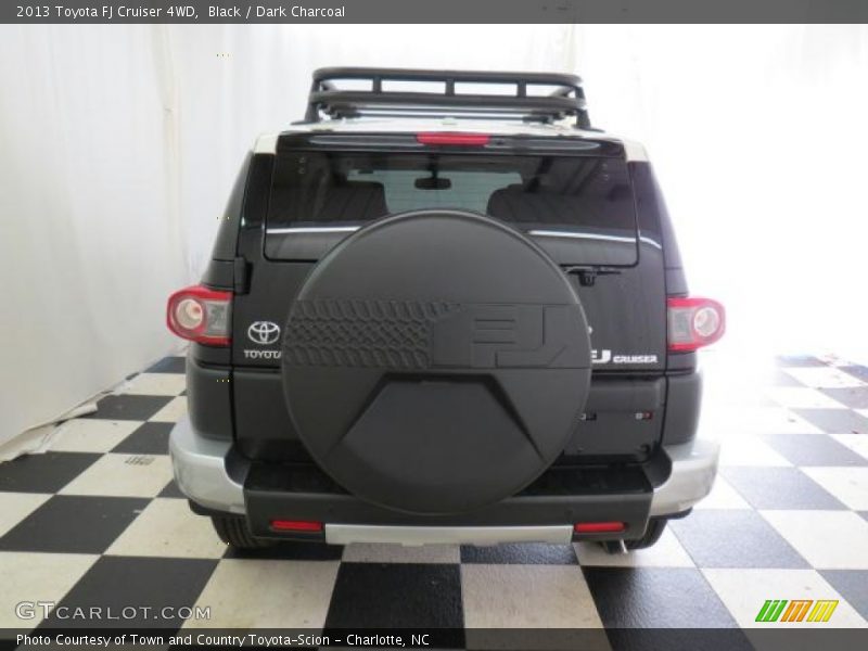 Black / Dark Charcoal 2013 Toyota FJ Cruiser 4WD