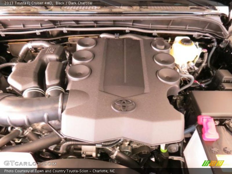  2013 FJ Cruiser 4WD Engine - 4.0 Liter DOHC 24-Valve Dual VVT-i V6