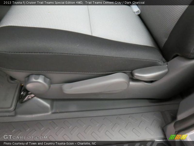 Trail Teams Cement Gray / Dark Charcoal 2013 Toyota FJ Cruiser Trail Teams Special Edition 4WD