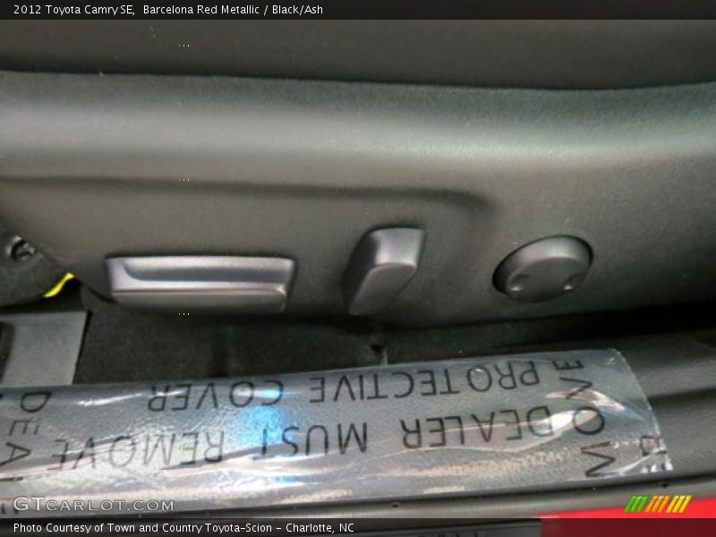 Barcelona Red Metallic / Black/Ash 2012 Toyota Camry SE