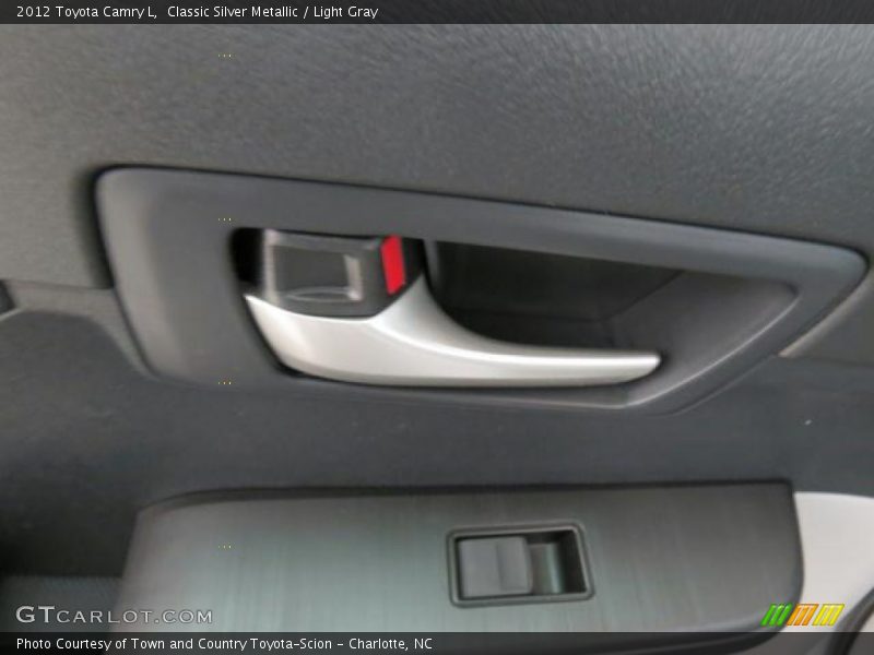 Classic Silver Metallic / Light Gray 2012 Toyota Camry L