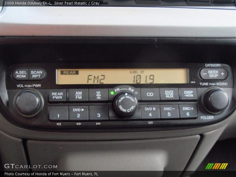 Silver Pearl Metallic / Gray 2009 Honda Odyssey EX-L