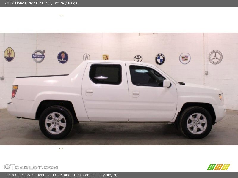 White / Beige 2007 Honda Ridgeline RTL