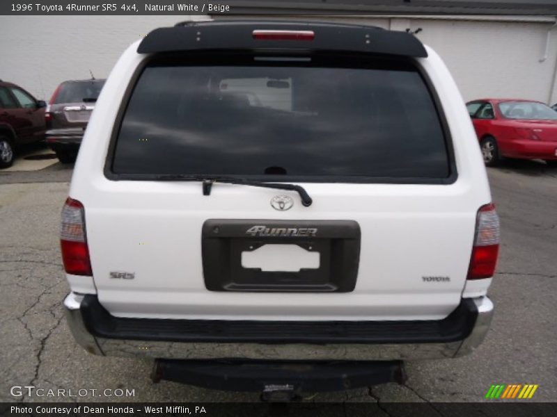 Natural White / Beige 1996 Toyota 4Runner SR5 4x4