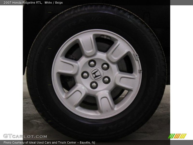 White / Beige 2007 Honda Ridgeline RTL