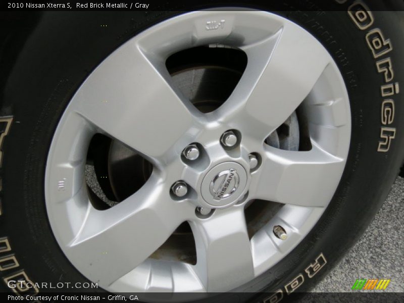 Red Brick Metallic / Gray 2010 Nissan Xterra S