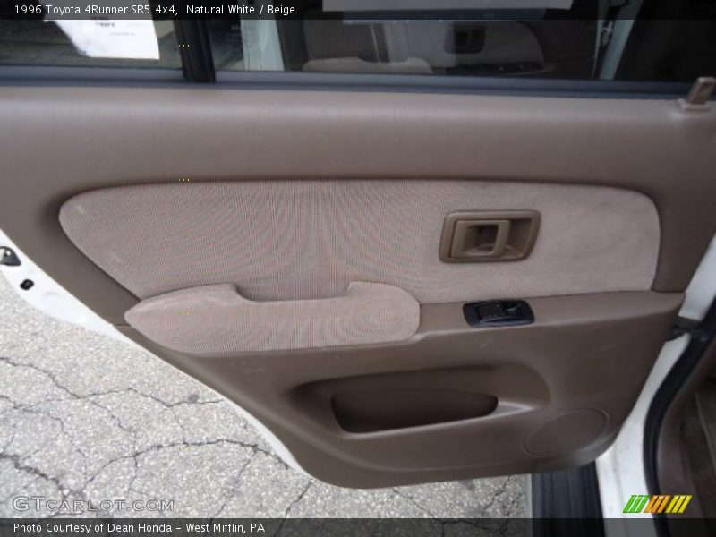 Natural White / Beige 1996 Toyota 4Runner SR5 4x4