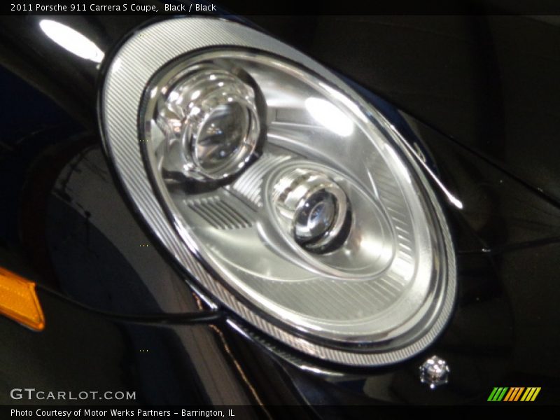 Headlight - 2011 Porsche 911 Carrera S Coupe