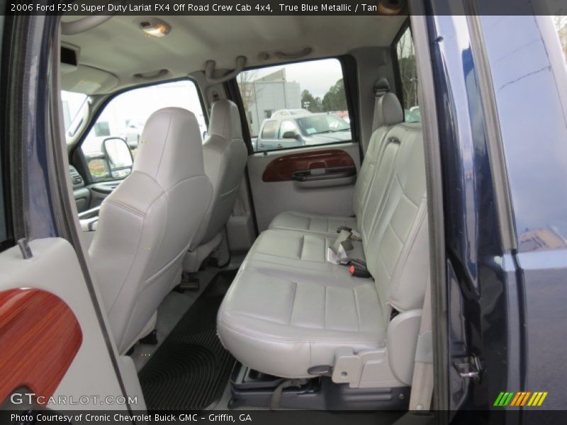 True Blue Metallic / Tan 2006 Ford F250 Super Duty Lariat FX4 Off Road Crew Cab 4x4