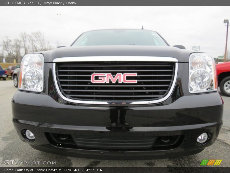 Onyx Black / Ebony 2013 GMC Yukon SLE