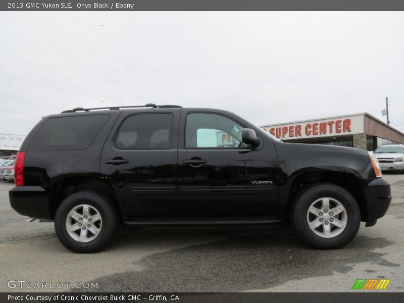 Onyx Black / Ebony 2013 GMC Yukon SLE