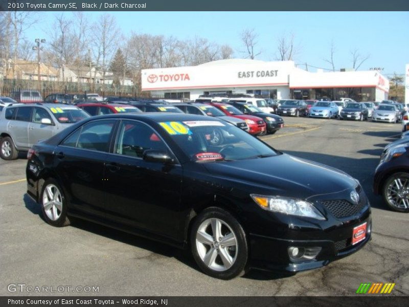 Black / Dark Charcoal 2010 Toyota Camry SE