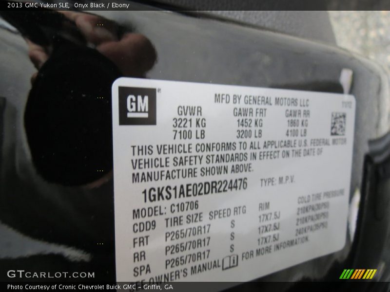 Onyx Black / Ebony 2013 GMC Yukon SLE