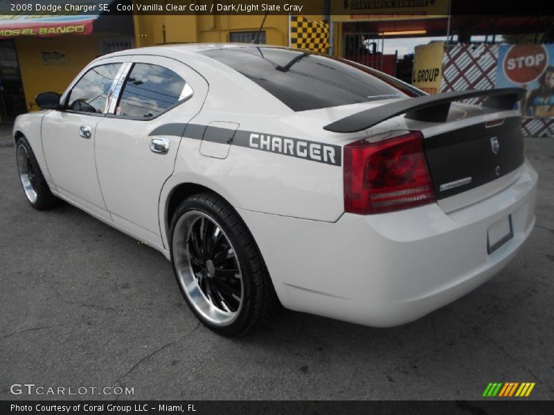 Cool Vanilla Clear Coat / Dark/Light Slate Gray 2008 Dodge Charger SE