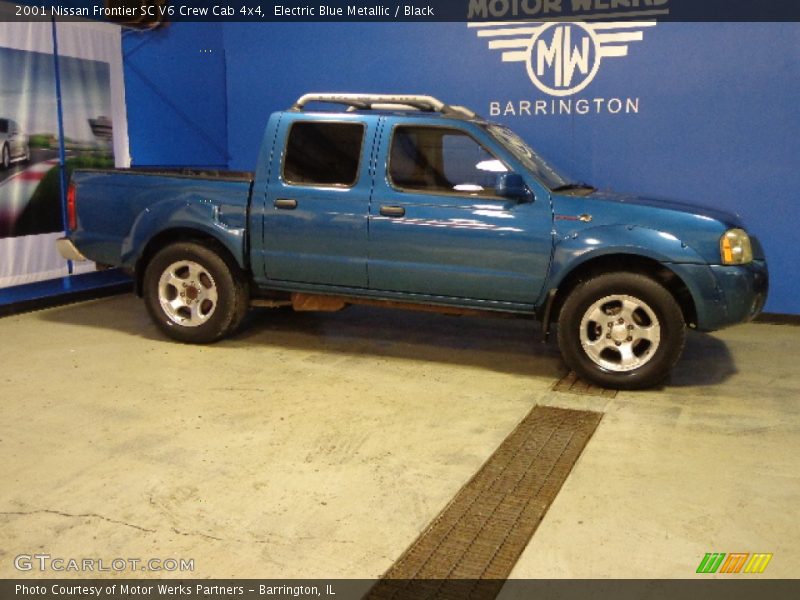 Electric Blue Metallic / Black 2001 Nissan Frontier SC V6 Crew Cab 4x4