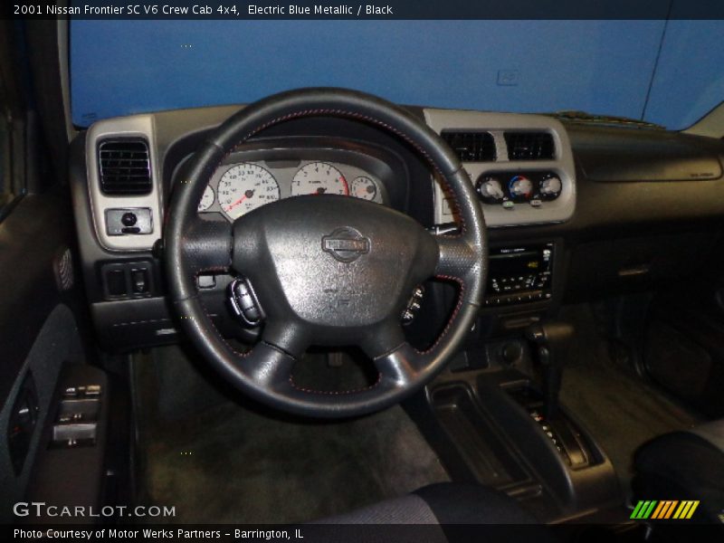 Electric Blue Metallic / Black 2001 Nissan Frontier SC V6 Crew Cab 4x4