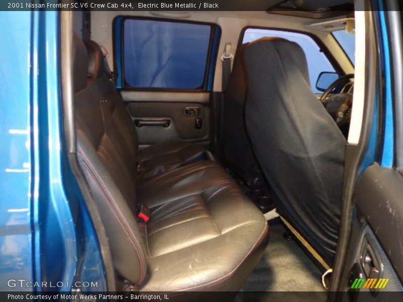 Electric Blue Metallic / Black 2001 Nissan Frontier SC V6 Crew Cab 4x4
