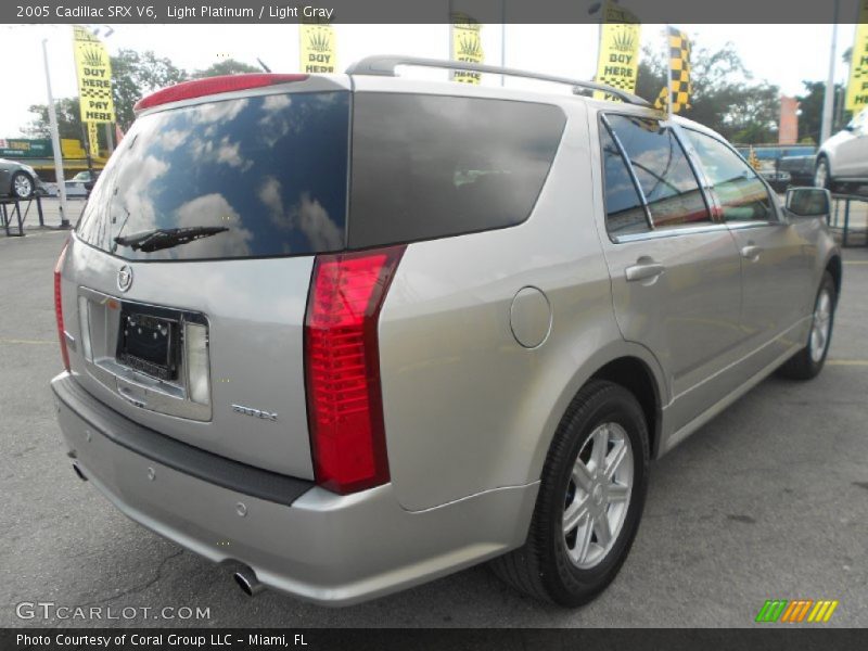 Light Platinum / Light Gray 2005 Cadillac SRX V6